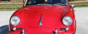 a-red-car-kombi-823942-m
